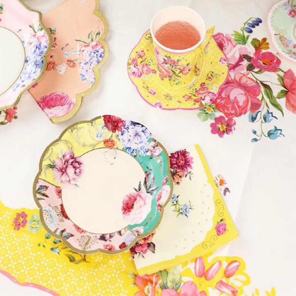 Bold Floral Vintage Plates- Small 13053